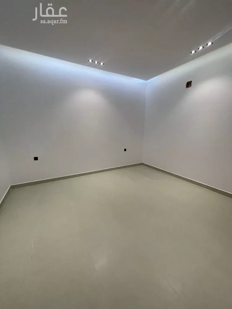 دور للبيع في شارع ممر 117, حي الجنادرية, مدينة الرياض, منطقة الرياض صورة 4
