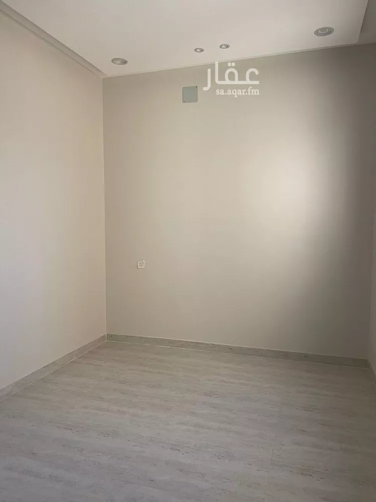 Villa for Sale in Riyadh Al Mahdiyah 17