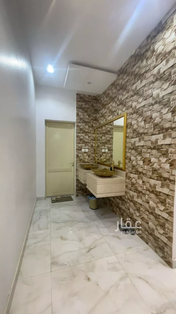Villa for Sale in Riyadh Al Qadisiyah 24