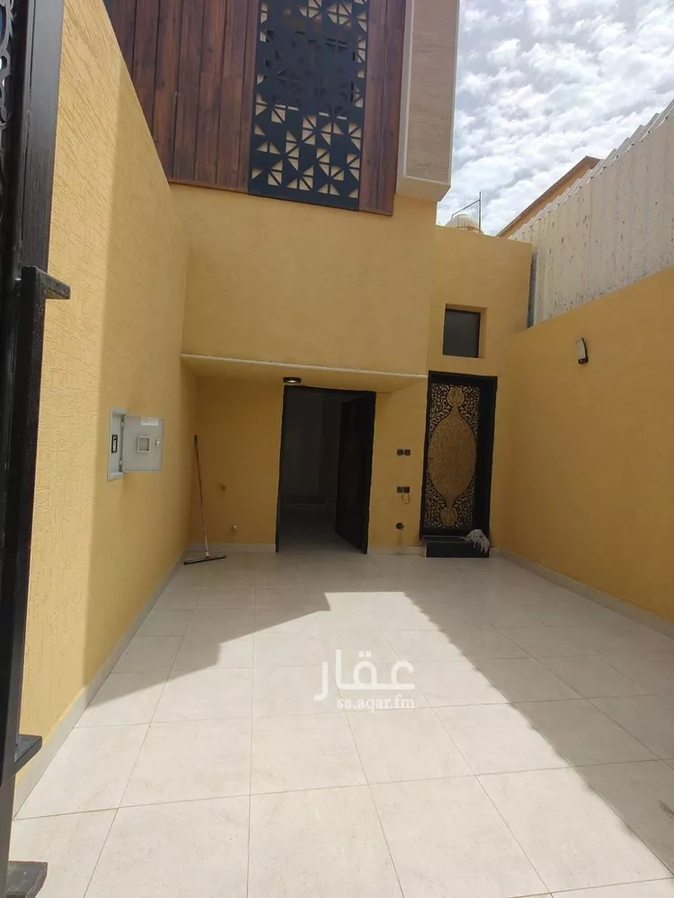 دور للبيع في شارع أبي الفتوح الهمذاني, حي الخليج, مدينة الرياض, منطقة الرياض صورة 2