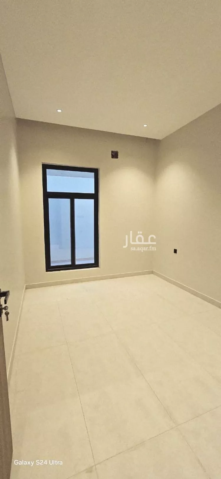 Floor for Sale in Riyadh Ar Rimal 12