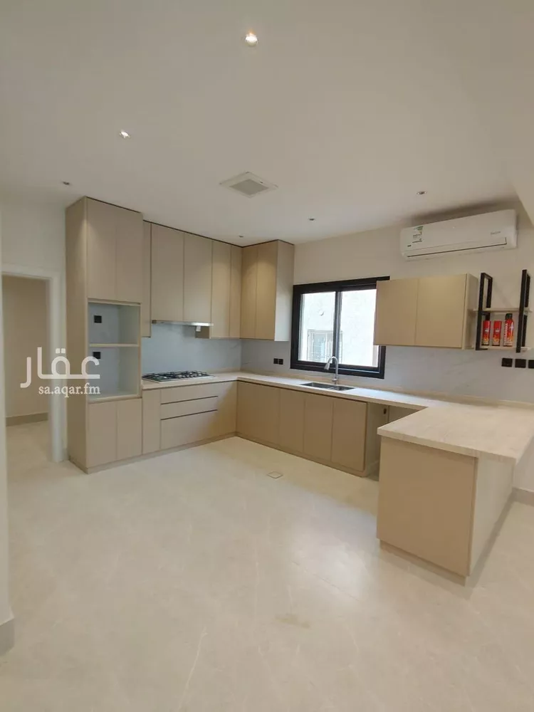 دور للبيع في شارع علي السنجاري, حي القيروان, مدينة الرياض, منطقة الرياض صورة 2