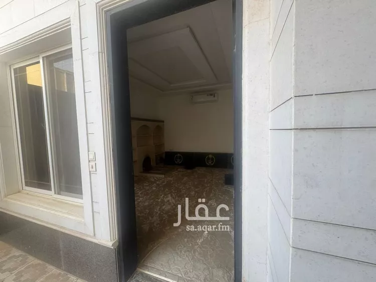 فيلا للبيع في شارع حمزة بن القاسم, حي الرمال, مدينة الرياض, منطقة الرياض صورة 3