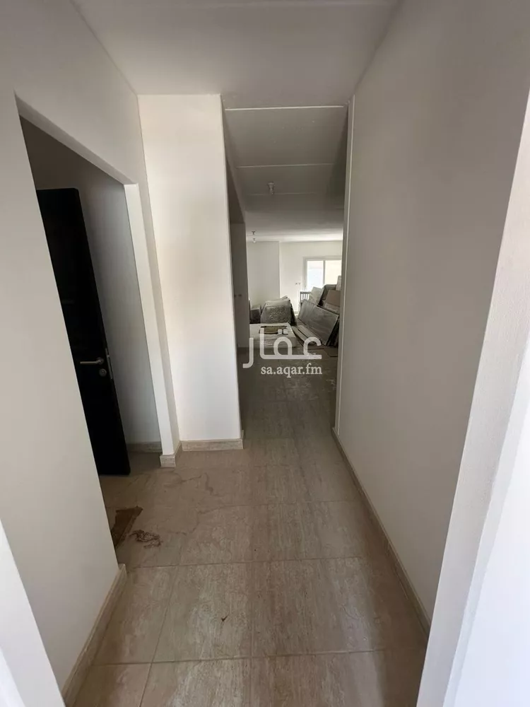 فيلا للإيجار في شارع أبي الغنائم الكتان, حي مطار الملك خالد الدولي, مدينة الرياض, منطقة الرياض صورة 5