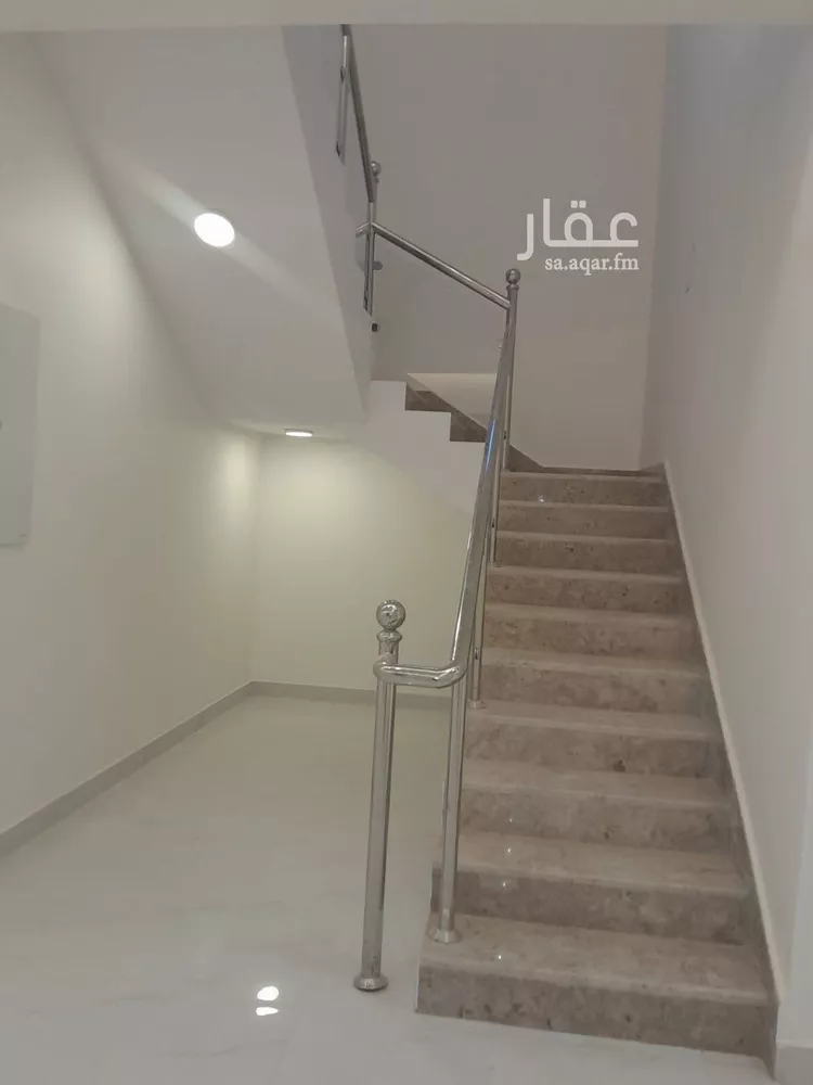 فيلا للبيع في شارع الرواجي , حي السعادة, مدينة الرياض, منطقة الرياض صورة 5