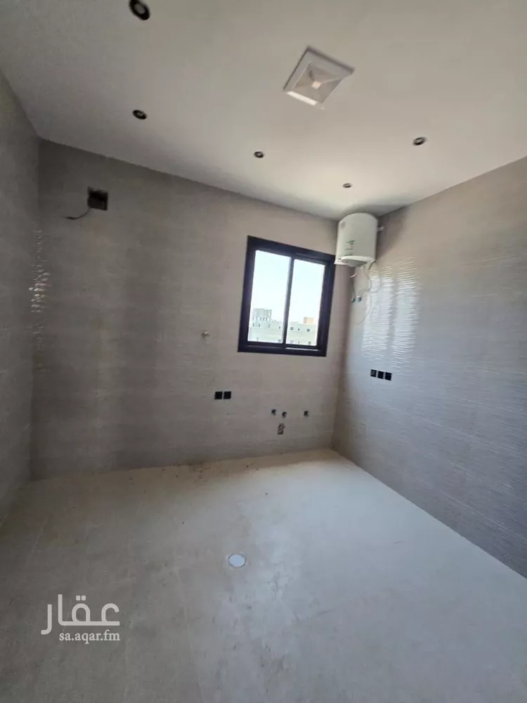 Floor for Sale in Riyadh Ash Sharq 6