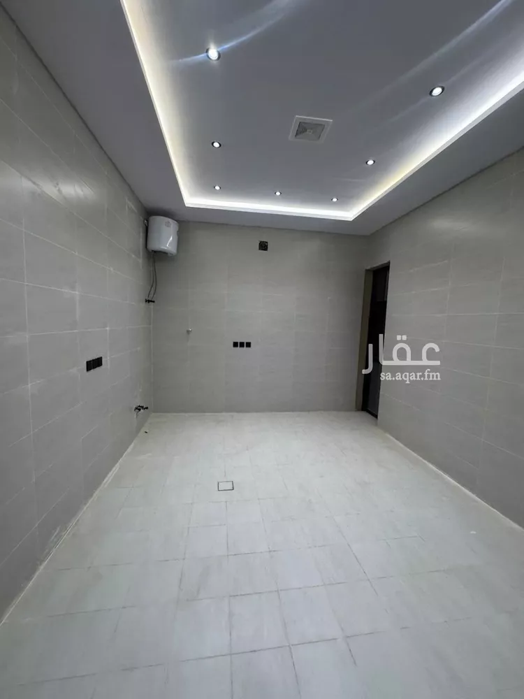 دور للبيع في شارع الرايه, حي الندوة, مدينة الرياض, منطقة الرياض صورة 4