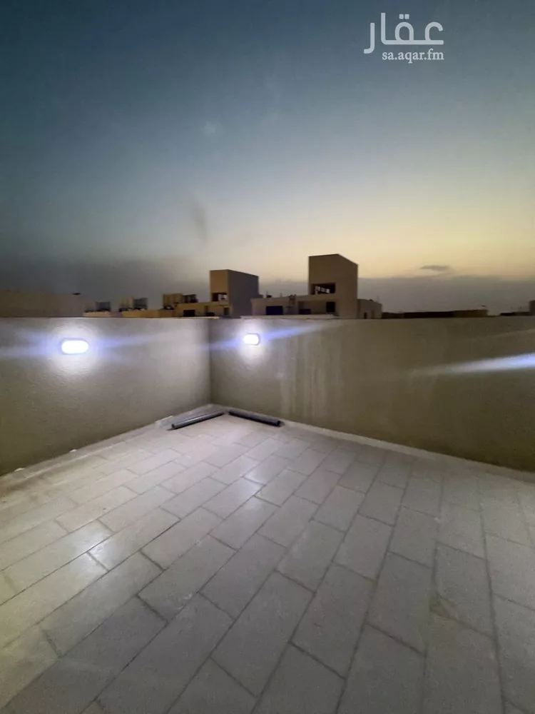 دور للبيع في شارع الرايه, حي الندوة, مدينة الرياض, منطقة الرياض صورة 4