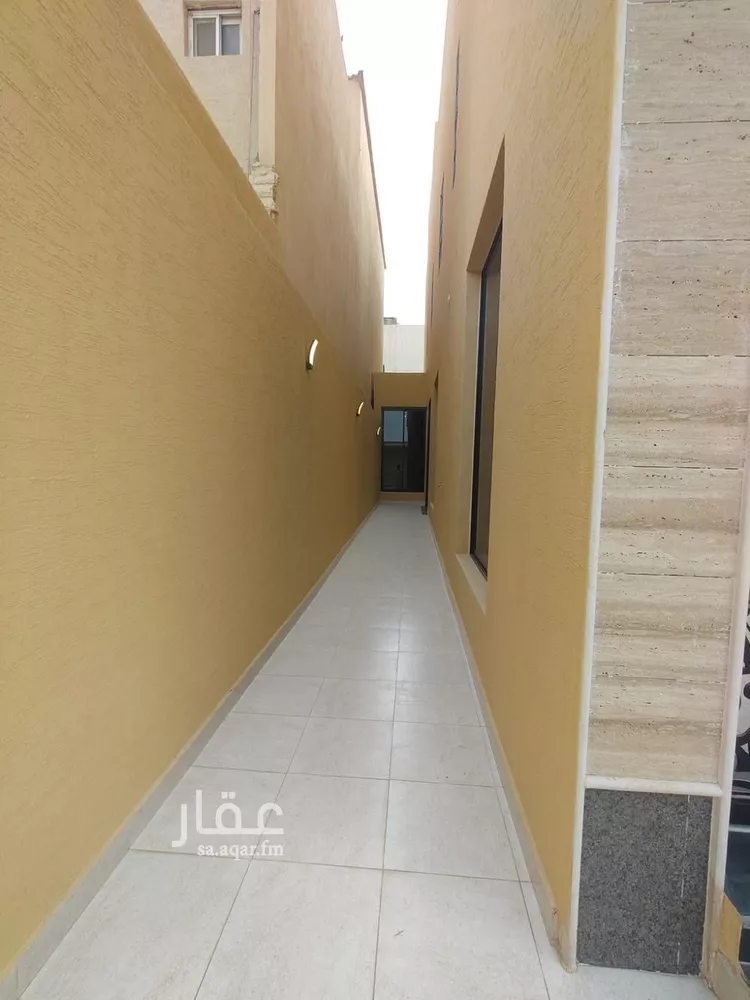 دور للبيع في شارع أبي الفتوح الهمذاني, حي الخليج, مدينة الرياض, منطقة الرياض صورة 3