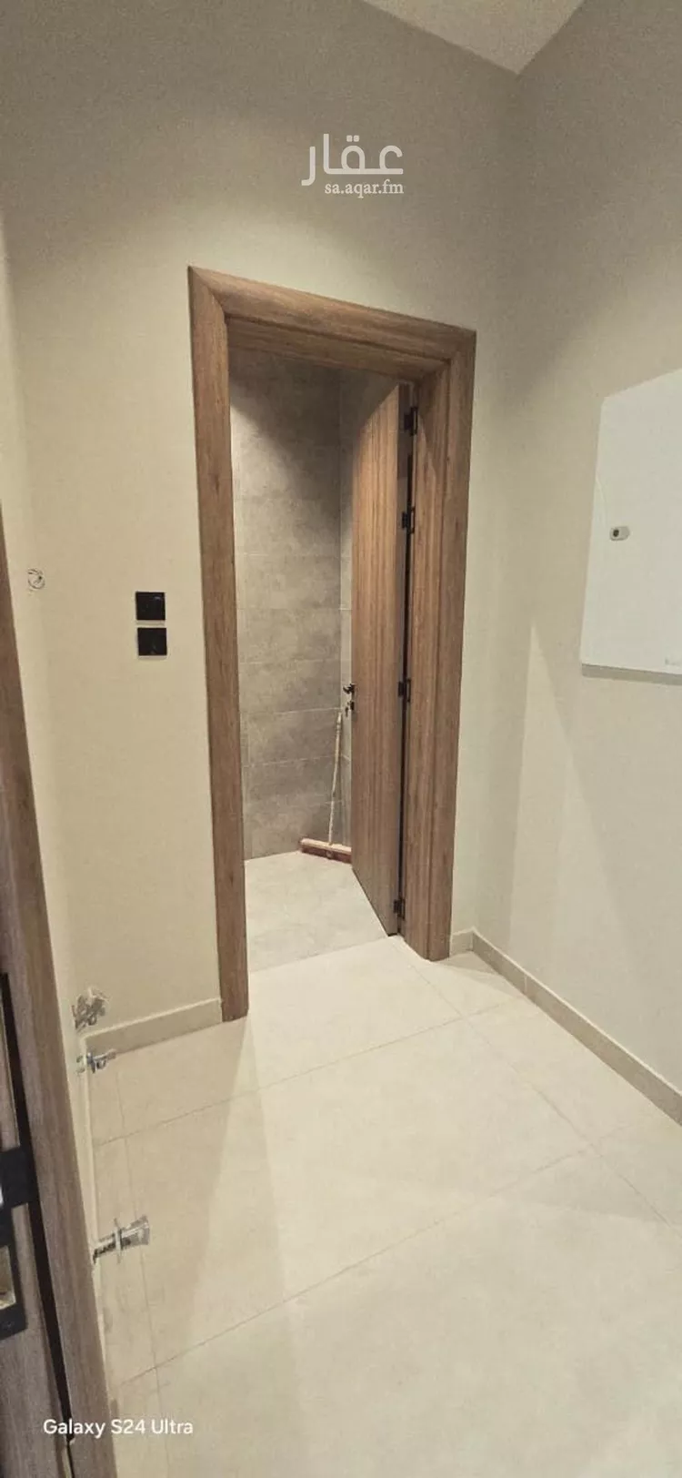 Floor for Sale in Riyadh Ar Rimal 10