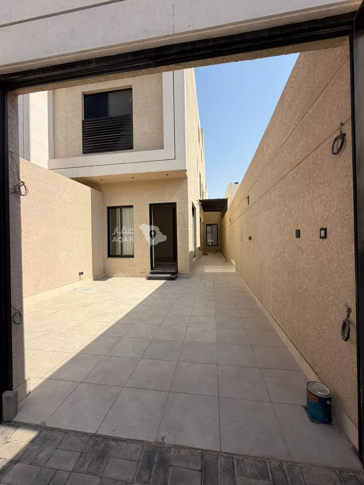 فيلا للبيع في شارع جبل فرقان, حي القادسية, مدينة الرياض, منطقة الرياض 27