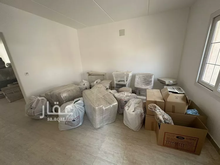 فيلا للإيجار في شارع أبي الغنائم الكتان, حي مطار الملك خالد الدولي, مدينة الرياض, منطقة الرياض صورة 3