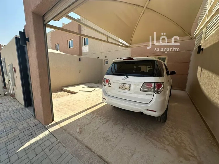 فيلا للإيجار في شارع أبي الغنائم الكتان, حي مطار الملك خالد الدولي, مدينة الرياض, منطقة الرياض صورة 4