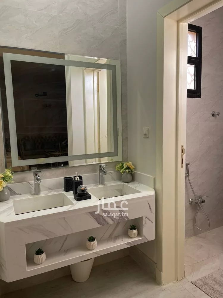 Villa for Sale in Riyadh Al Mahdiyah 9