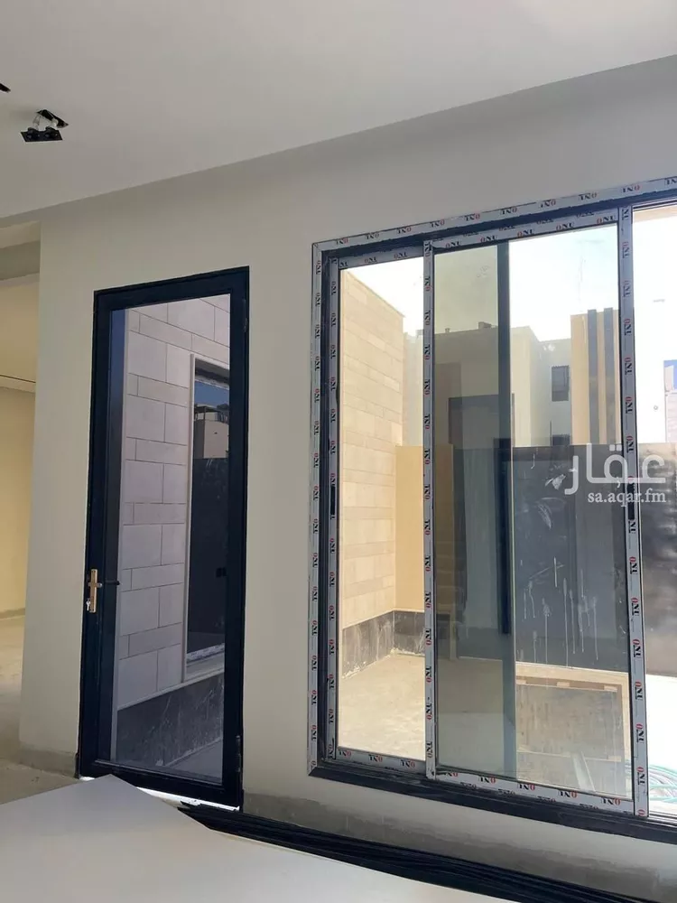 فيلا للبيع في شارع أبي عبدالله محمد بن أيوب , حي المهدية, مدينة الرياض, منطقة الرياض صورة 4