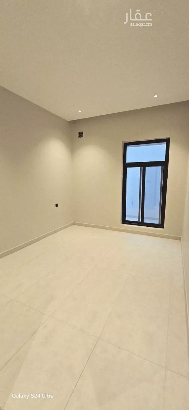 Floor for Sale in Riyadh Ar Rimal 9