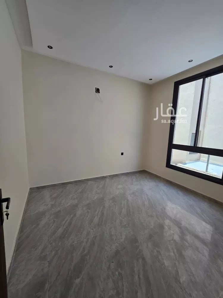 Floor for Sale in Riyadh Ash Sharq 10