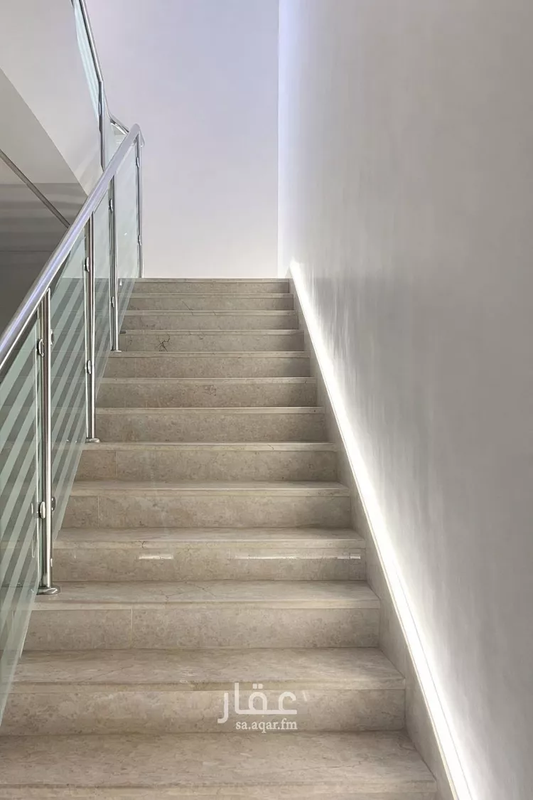 فيلا للبيع في شارع عزت خطاب, حي الرمال, مدينة الرياض, منطقة الرياض صورة 5
