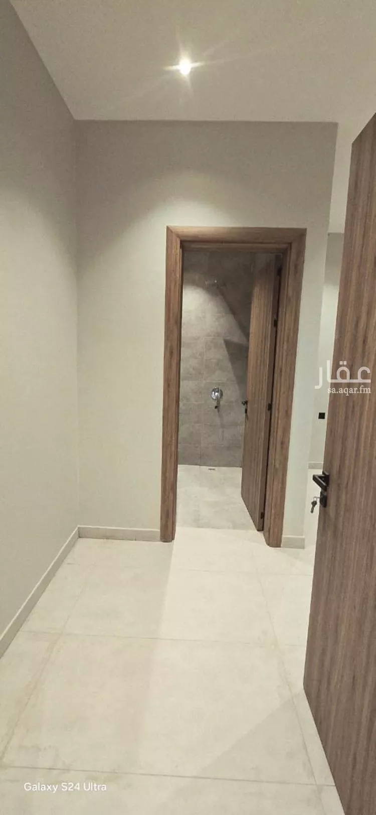 Floor for Sale in Riyadh Ar Rimal 13