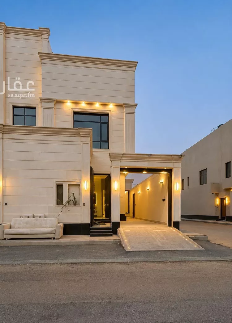 Floor for Sale in Riyadh Al Janadriyah