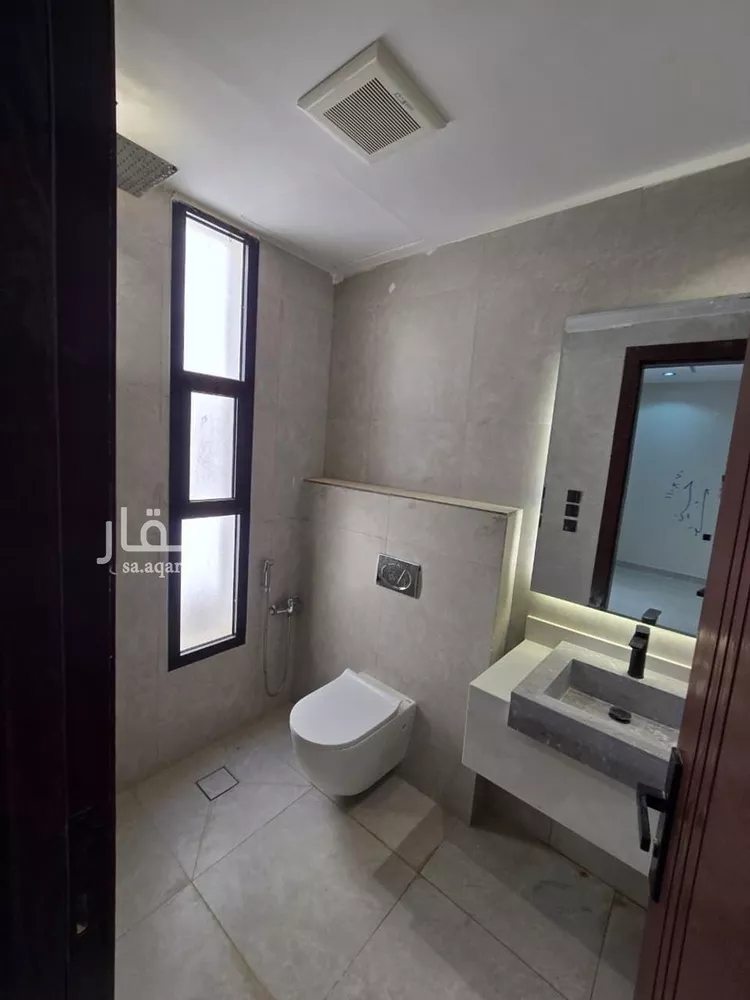 Floor for Sale in Riyadh Ash Sharq 12