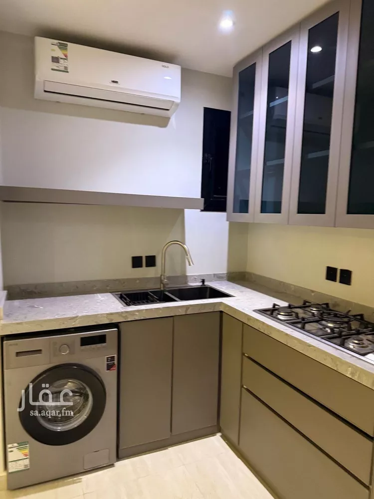 شقة للإيجار في شارع حاتم الطائي, حي الروضة, مدينة الرياض, منطقة الرياض صورة 4