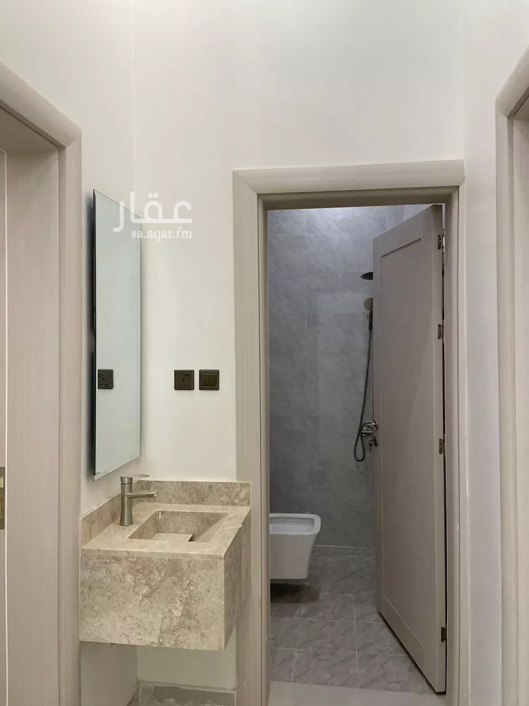 دور للبيع في شارع رقم 151, حي الجنادرية, مدينة الرياض, منطقة الرياض صورة 4