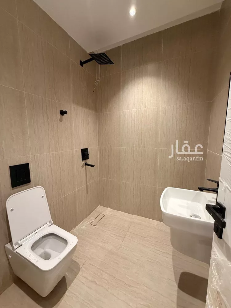 شقة للبيع في شارع الحنكة, حي الروضة, مدينة الرياض, منطقة الرياض صورة 4