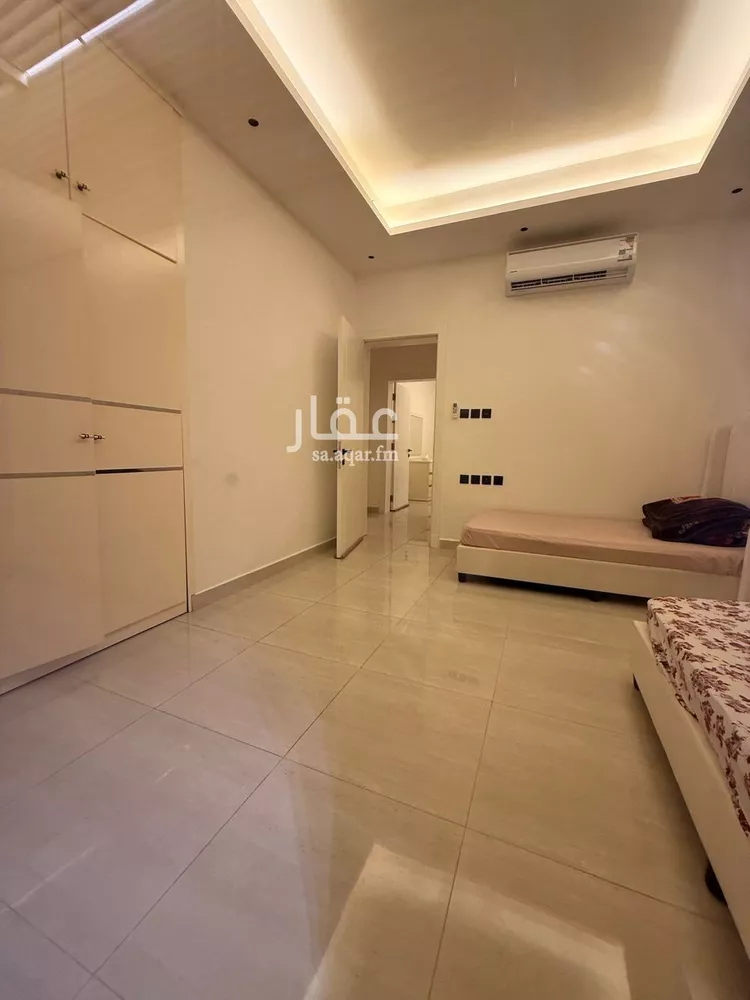 شقة للبيع في شارع آل داود, حي الحمراء, مدينة الرياض, منطقة الرياض صورة 2