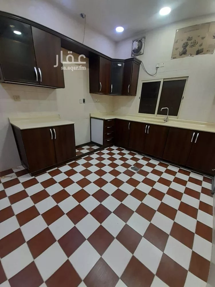 شقة للإيجار في شارع المشوره, حي الجامعيين, مدينة الاحساء, المنطقة الشرقية صورة 4