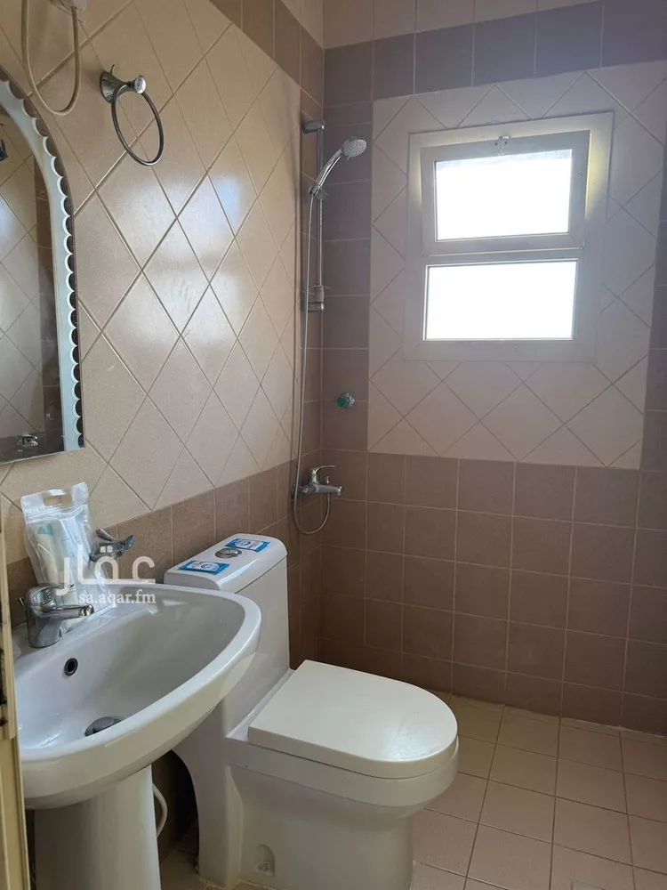 شقة للإيجار في شارع ابن حيان الاندلسي, حي منيفة, مدينة الاحساء, المنطقة الشرقية صورة 2