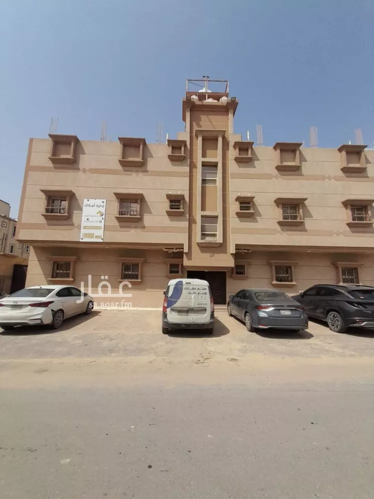 شقة للإيجار في شارع بشار بن برد, حي العليا, مدينة الاحساء, المنطقة الشرقية