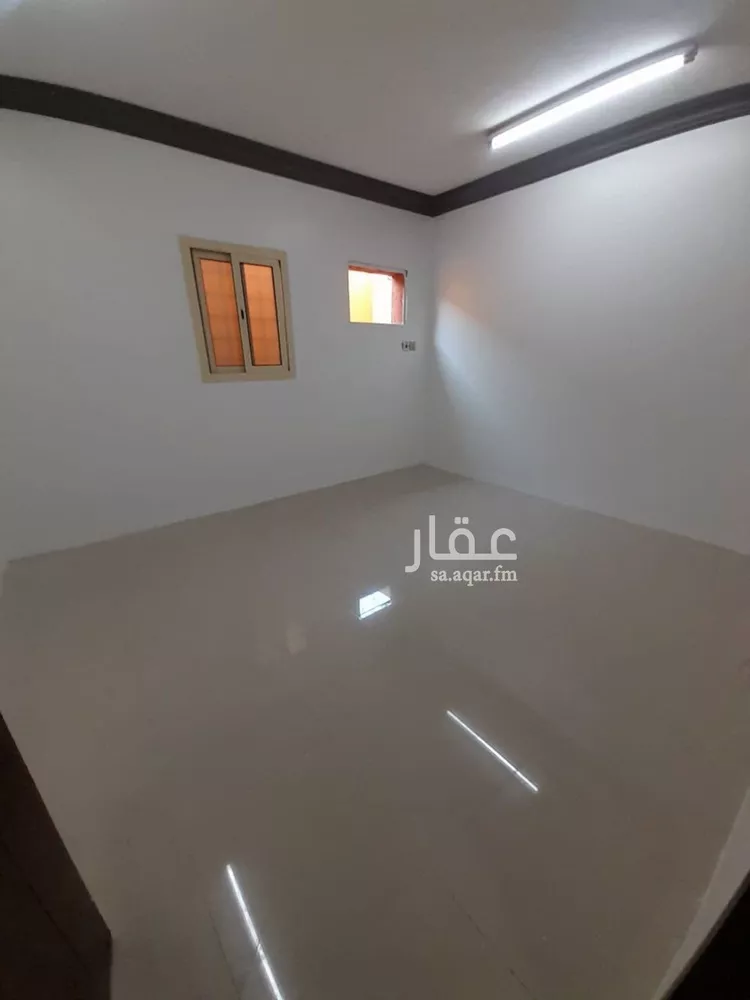 شقة للإيجار في شارع مانع المريدي, حي الحفيرة, مدينة الاحساء, المنطقة الشرقية صورة 3
