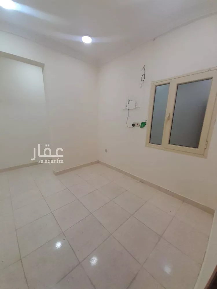 شقة للإيجار في شارع عنيزة, حي الرقيقة, مدينة الاحساء, المنطقة الشرقية صورة 2