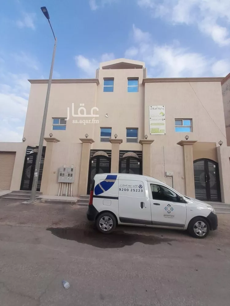 شقة للإيجار في شارع سعيد بن يزيد, حي العزيزية الثاني, مدينة الاحساء, المنطقة الشرقية