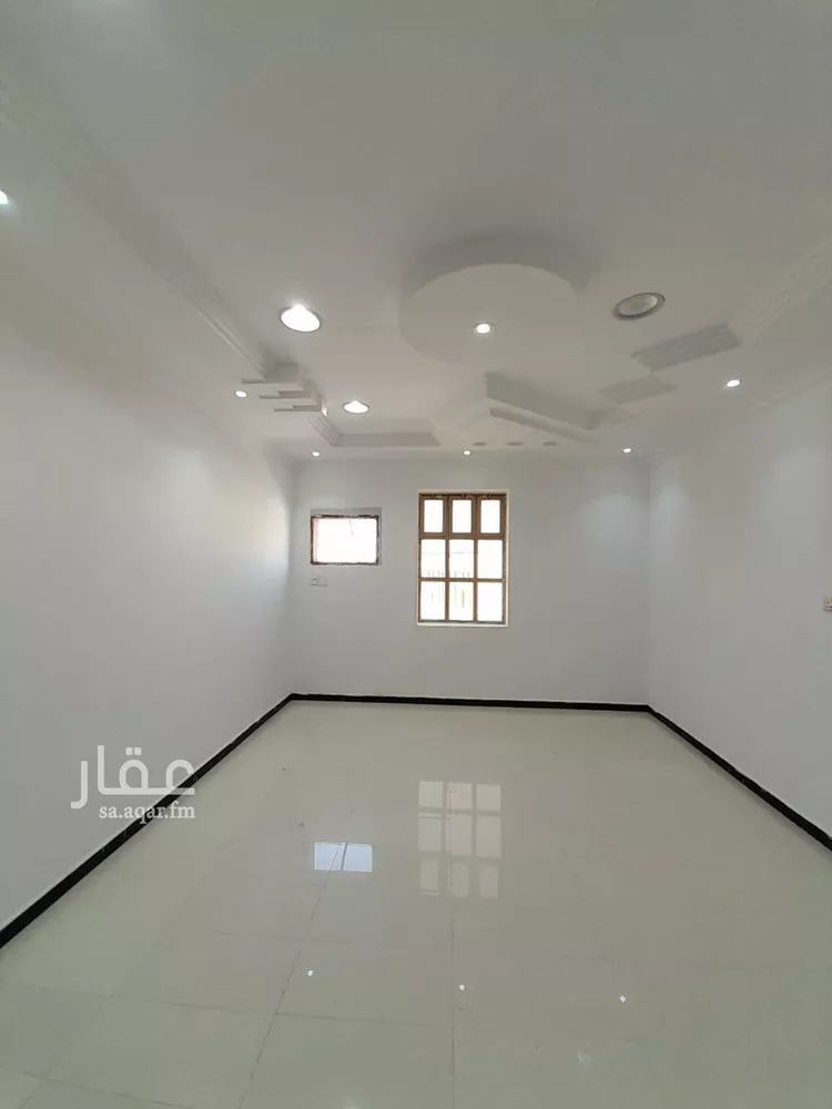 شقة للإيجار في شارع سعيد بن العاص, حي العزيزية الثاني, مدينة الاحساء, المنطقة الشرقية صورة 2