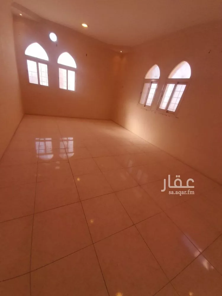 شقة للإيجار في شارع موسى بن نصير, حي المزروع الاول, مدينة الاحساء, المنطقة الشرقية صورة 3