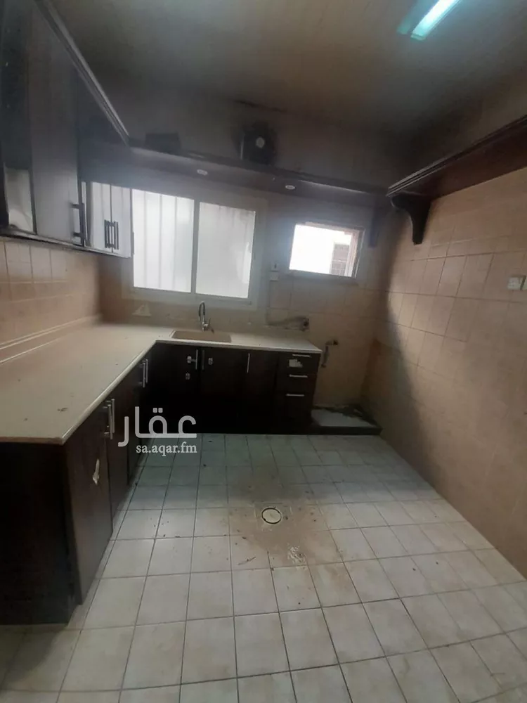 شقة للإيجار في شارع موسى بن نصير, حي المزروع الاول, مدينة الاحساء, المنطقة الشرقية صورة 2