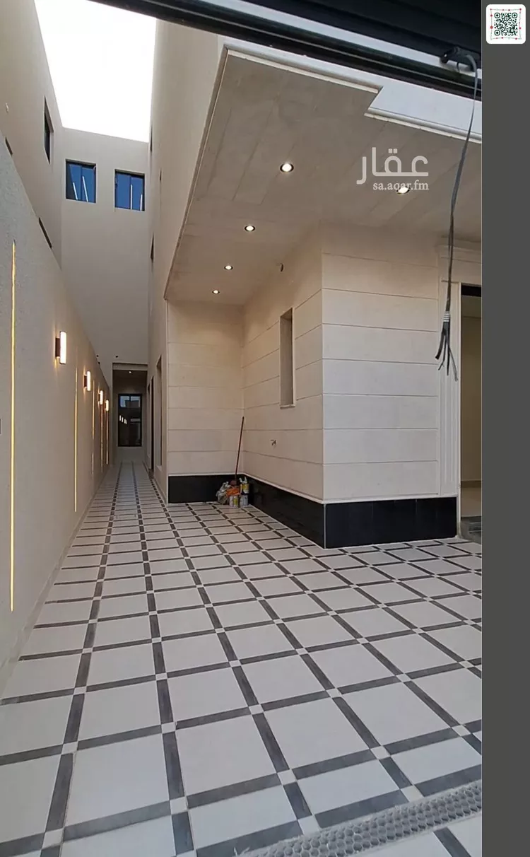 دور للبيع في شارع الشيخ عبدالعزيز الفوزان, حي الندوة, مدينة الرياض, منطقة الرياض صورة 2