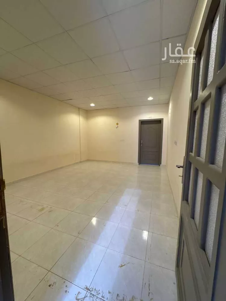 شقة للإيجار في شارع الملك سلمان بن عبد العزيز, حي الزهور, مدينة سكاكا, منطقة الجوف صورة 5