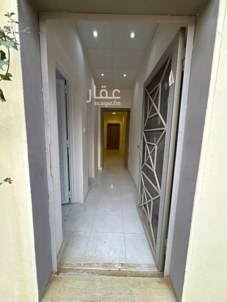 شقة للإيجار في شارع الملك سلمان بن عبد العزيز, حي الزهور, مدينة سكاكا, منطقة الجوف صورة 2