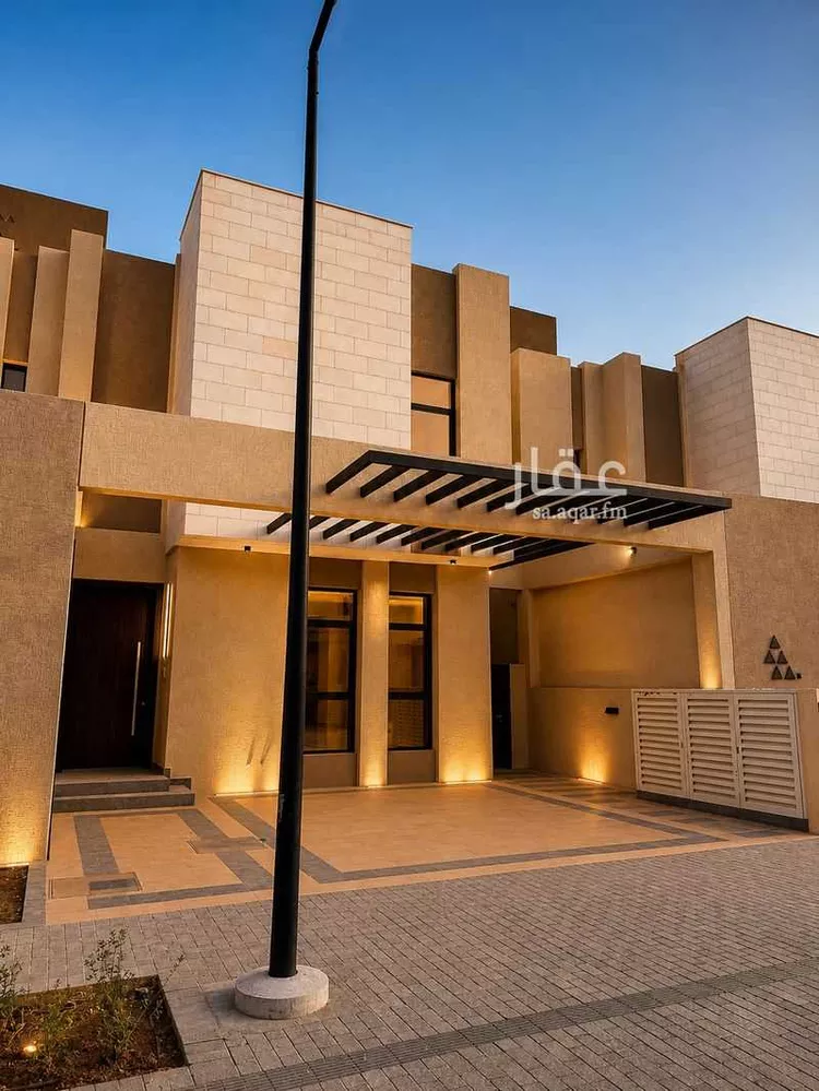 Villa for Sale in Riyadh King Khalid International Airport