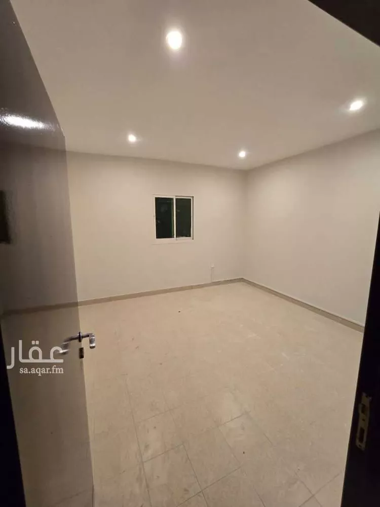 Room for Rent in Riyadh Al Yasmin صورة 3