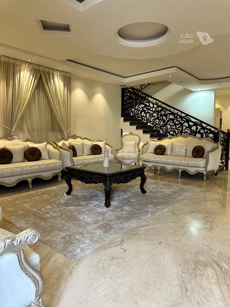 فيلا للبيع في شارع حيان مولى قريش, حي النرجس, مدينة الرياض, منطقة الرياض 5