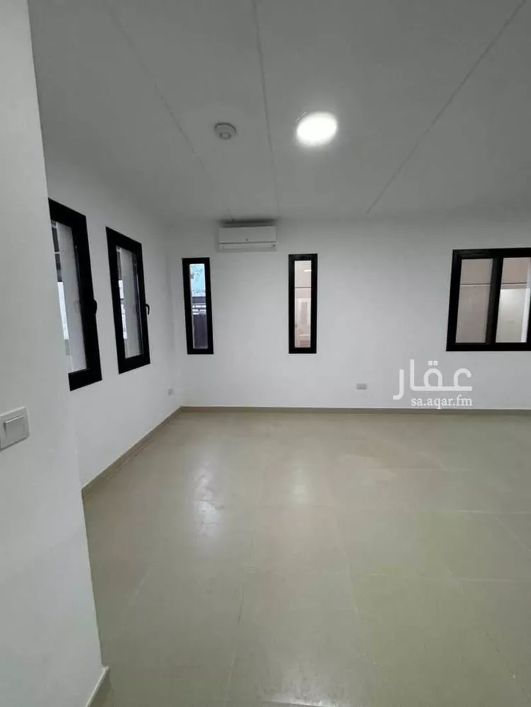 فيلا للبيع في شارع رقم 1142, حي سدرة, مدينة الرياض, منطقة الرياض صورة 5
