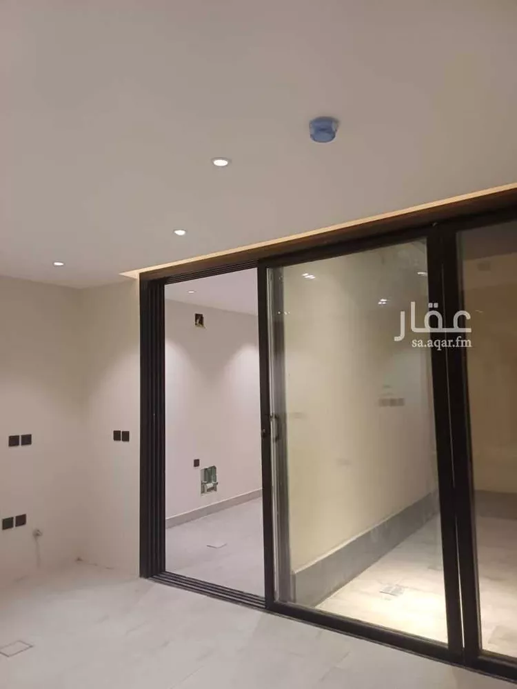 فيلا للإيجار في شارع علي بن أحمد العمري, حي العارض, مدينة الرياض, منطقة الرياض