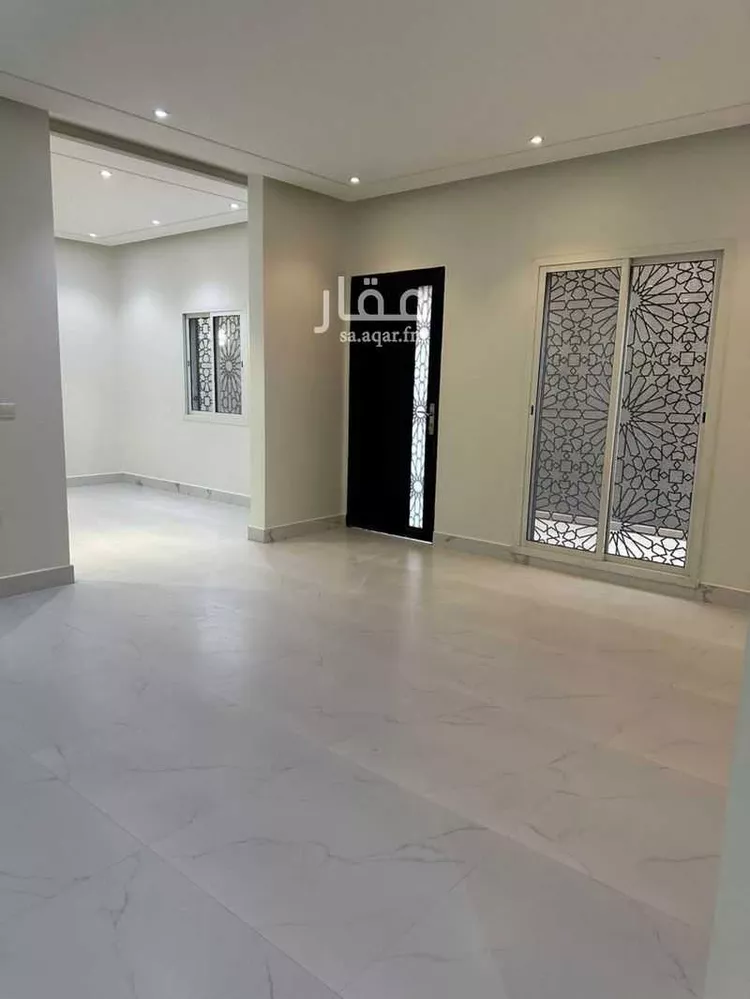 فيلا للبيع في شارع محمد بن عمر شيخان, حي العارض, مدينة الرياض, منطقة الرياض 21