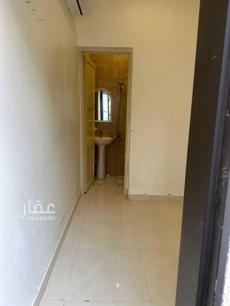 غرفة للإيجار في شارع أبي المجد الشنائي
, حي القيروان, مدينة الرياض, منطقة الرياض صورة 2