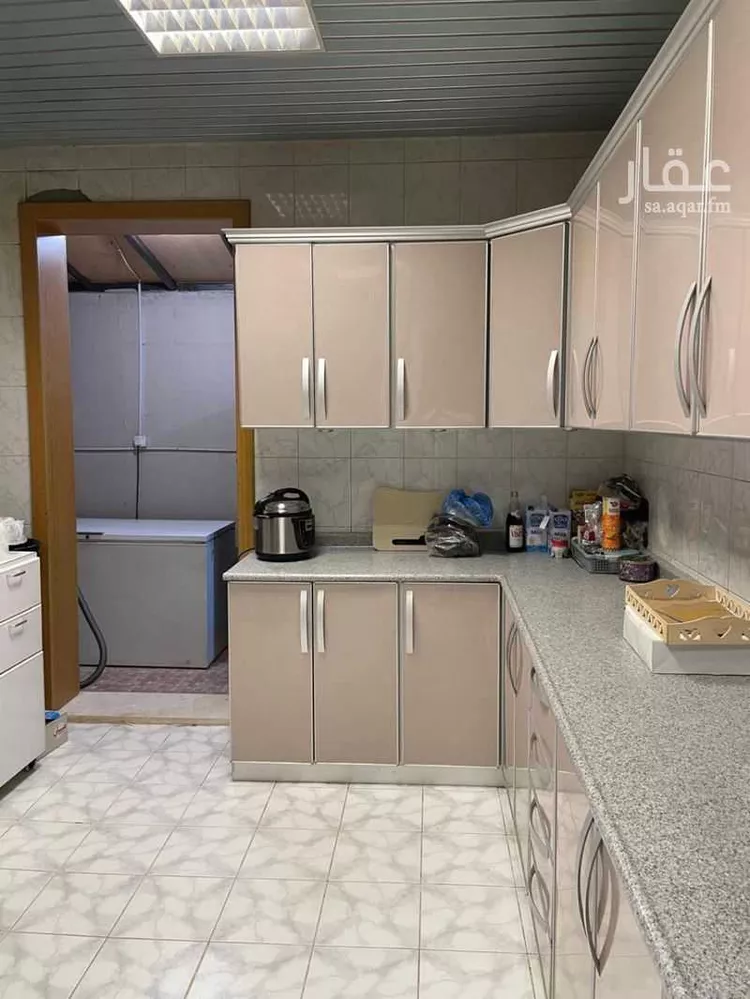 فيلا للبيع في شارع الحبيل, حي النفل, مدينة الرياض, منطقة الرياض صورة 2