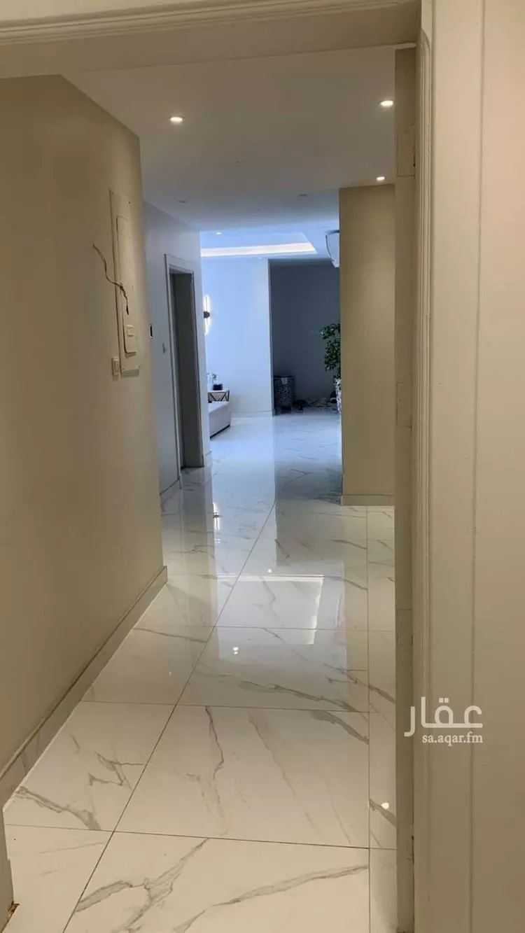 فيلا للبيع في شارع عبدالحق بن أبي شجاع, حي بدر, مدينة الرياض, منطقة الرياض صورة 3
